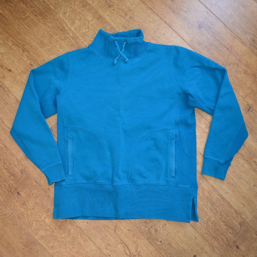 Duluth Trading sweatshirt, funnel neck size M